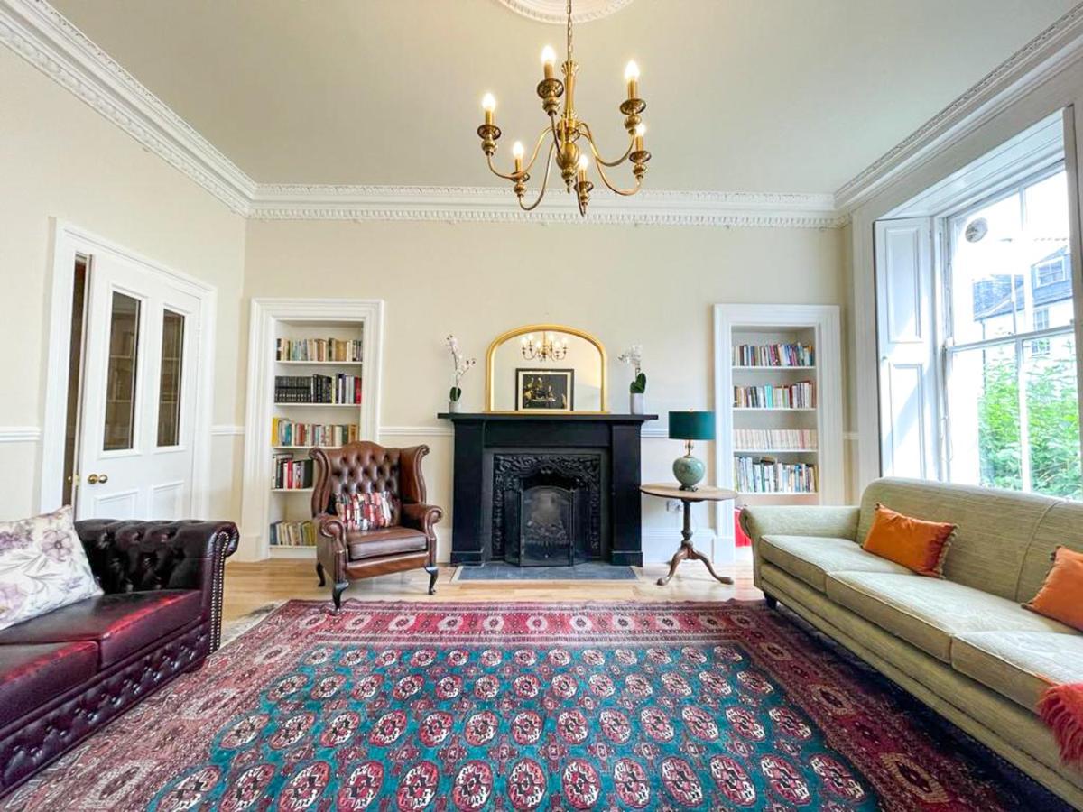 Remarkable 5Br Townhouse With Garden, Sleeps 12 EDI Kültér fotó